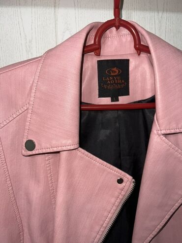 часы фирменные: Кожаная куртка, Косуха, Экокожа, Укороченная модель, L