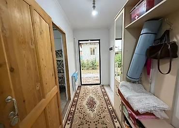 обжития: 3 комнаты, 62 м², 4 соток, Бишкек, Ак-Ордо 3 ж/м — 9