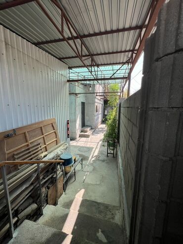 Продажа домов: Дом, 100 м², 4 комнаты, Собственник, Старый ремонт — 4