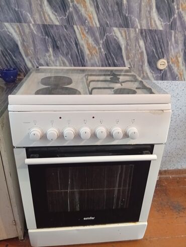 посуды для дома: Белый туалетный столик 2000 газовая плита б/у 5000 спальный гарнитур