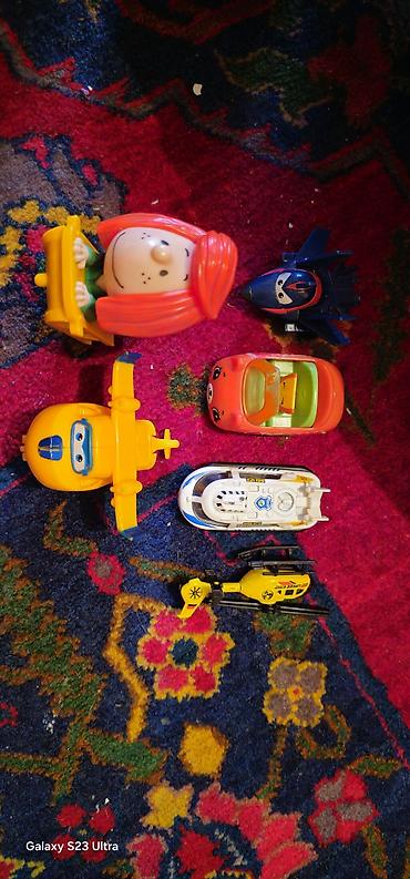 Robotlar və transformerlər: Uşaq oyuncaqları qarışıq dəst - Mövzu: robotlar, transformerlər və — 7