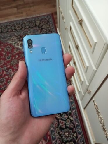 telefon samsung a40: Samsung A40, 64 ГБ, цвет - Синий, Отпечаток пальца, Face ID