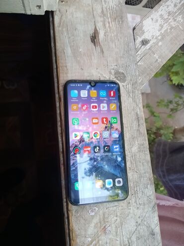 купить кнопочный телефон в баку: Xiaomi 64gb Ram4 Tecılı 55azn tam işləkdir