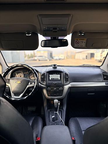 Chevrolet: Chevrolet Captiva SUV - Kuzov: qara rəng, iri radiator barmaqlığı ilə — 19