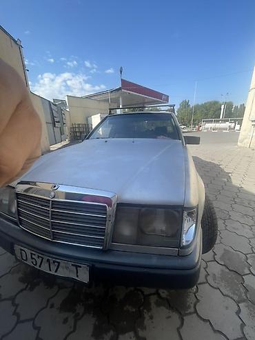 w219 cls: Mercedes-Benz W124: 1986 г., 2 л, Механика, Дизель, Седан — 4