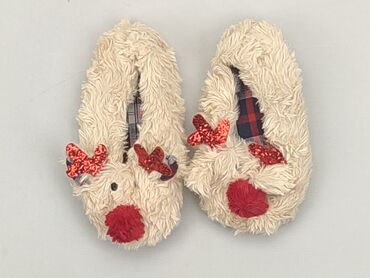 kapcie z usztywnioną piętą: Slippers 23, Used