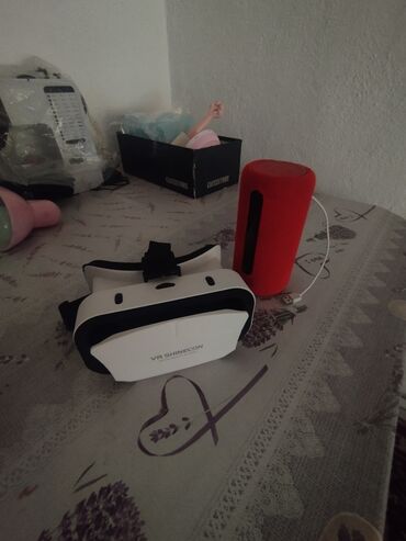 ноутбуки msi: Очки виртуальной реальности VR Shinecon, выполненные в бело-черном