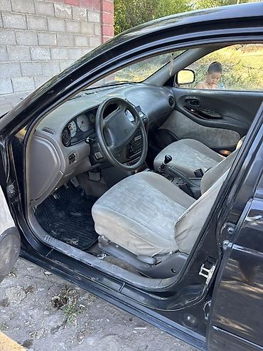 дайво: Daewoo Leganza: 2000 г., 1.8 л, Бензин, Седан — 5