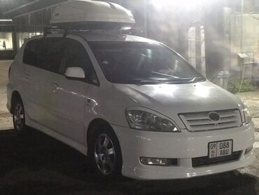кухня на колесах купить бу: Toyota Ipsum: 2003 г., 2.4 л, Автомат, Газ, Вэн/Минивэн