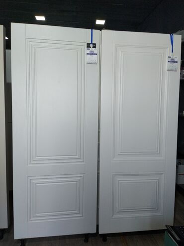 mdf qiymətləri: Ağ rəngdə klassik üslublu interyer qapıları - Material: MDF/taxta