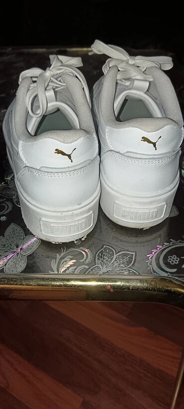 Women's Sneakers and athletic shoes: Puma ženske patike – bele kožne sneakers - Model sa podignutim — 5