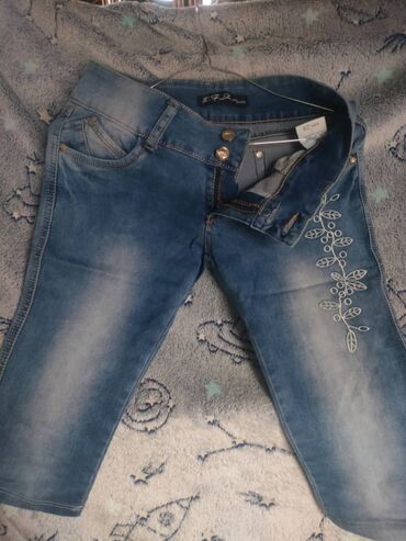 Женские брюки: Брюки разные, мужские,женские на подростка. качество хорошее. размеры — 26