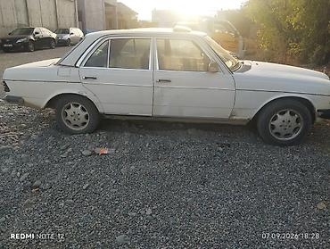 Продажа авто: Mercedes-Benz W123: 1982 г., 3 л, Седан — 3