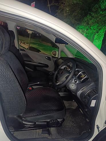 Haima: Honda Fit: 2003 г., 1.3 л, Автомат, Бензин, Хетчбек — 5