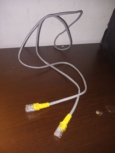 Kabellər və adapterlər: Ethernet kabeli RJ45 Bağlayıcılar şəbəkə kabeli əsasən Lan üçün