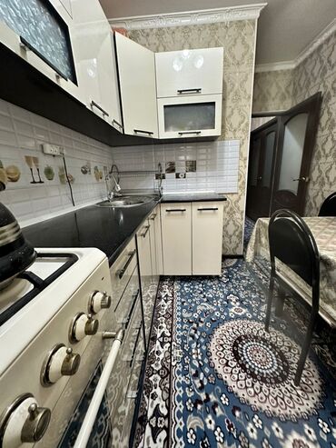 Продажа квартир: 3 комнаты, 75 м², 105 серия, 2 этаж, Дизайнерский ремонт — 25