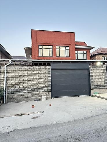 Долгосрочная аренда домов: 400 м², 6 комнат — 26