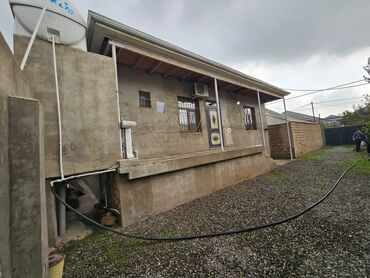 Uzunmüddətli kirayə mənzillər: Ela Teklif.whatsapp aktiv Zabrat.Ayxan marketin arxası,307 nömreli — 8