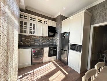 Uzunmüddətli kirayə mənzillər: Xətai rayonu, “Ağ Şəhər”, Mərkəzi Bulvar küçəsində, tam yaşayışlı yeni — 14