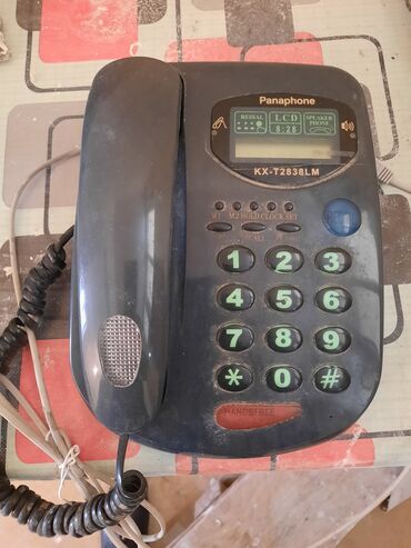 Paltaryuyan maşınlar: Panaphone KX-T2838LM masaüstü telefon - LCD ekran: saat/tarix