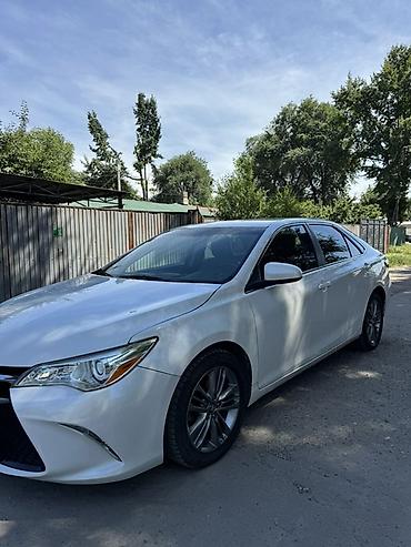 corolla 2016: Toyota Camry: 2016 г., 2.5 л, Бензин, Седан — 6