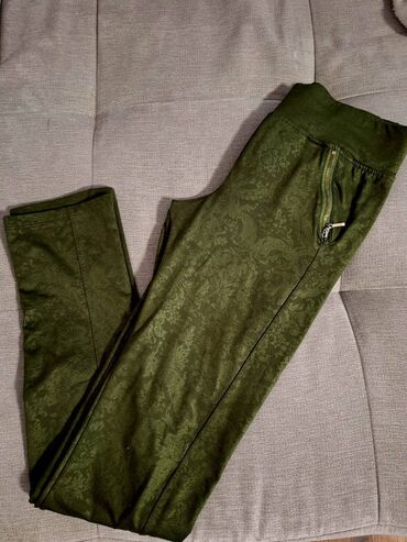 pantalone boja maslinasto zelena kvalitetne super meka: Pantalone/helanke