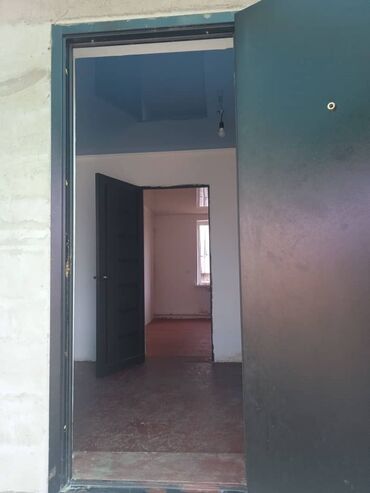 кок жар хата: 65 м², 2 комнаты, Подвал, погреб, Забор, огорожен