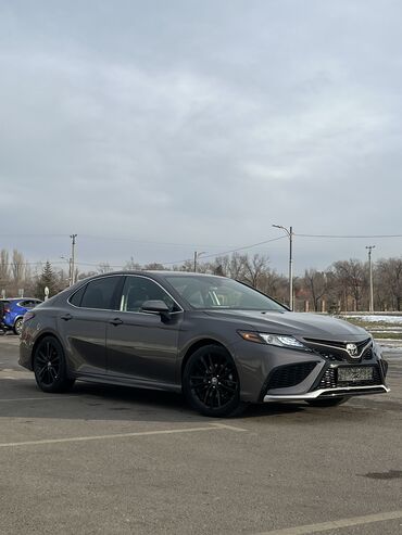 Toyota: Toyota Camry: 2022 г., 2.5 л, Автомат, Бензин, Седан