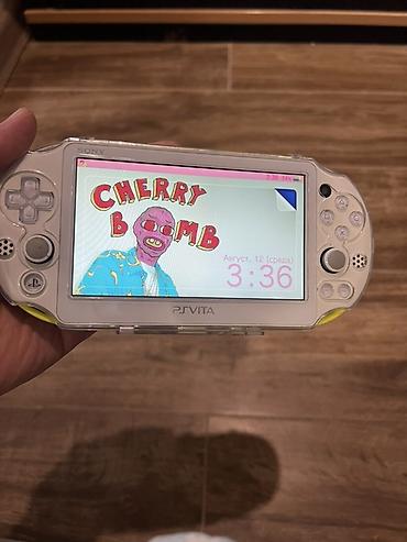 Sony PS Vita (модель Slim, PCH-2000) в редкой расцветке: белая lalafo.kg да Sony PS Vita (модель Slim, PCH-2000) в редкой расцветке: белая