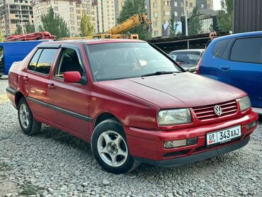 жетта машина: Volkswagen Vento: 1994 г., 2 л, Механика, Бензин, Седан