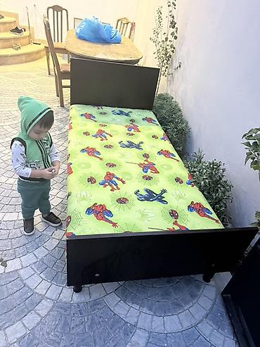 Çarpayı 195 uzunu eni 90 hündürü 40 sm. - Ölçü: tək nəfərlik - Karkas