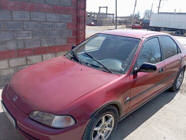 Honda: Honda Civic: 1992 г., 1.5 л, Механика, Бензин