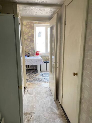 рядом с аламединским рынком: 1 комната, 45 м², 105 серия, 3 этаж, Евроремонт