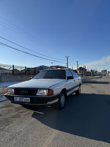 Audi: Audi 100: 1986 г., 1.8 л, Механика, Бензин, Седан