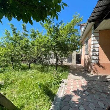 коттеджи на территории кыргызского взморья: 114 м², 4 комнаты, Свежий ремонт С мебелью
