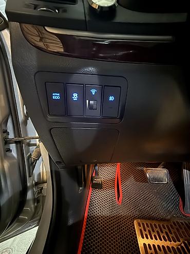salon oturacaqlari: Hyundai Santa Fe: 2 l | 2011 il Krossover — 5