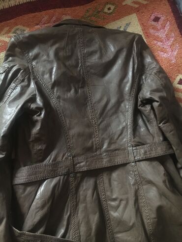 Kurtkalar: Dəri kurtka, Bershka, XL — 10