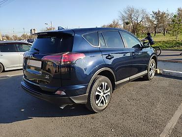 awd: Toyota RAV4: 2018 г., 2.5 л, Автомат, Бензин — 10