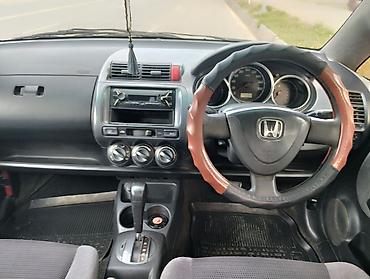 широкая морда: Honda Fit: 2003 г., 1.5 л, Вариатор, Бензин, Хэтчбэк — 7
