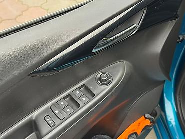 Chevrolet: Chevrolet Spark: 2020 г., 1 л, Автомат, Бензин, Хэтчбэк — 5