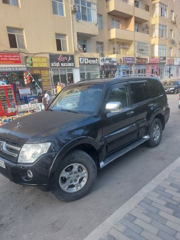 Mitsubishi: Mitsubishi
