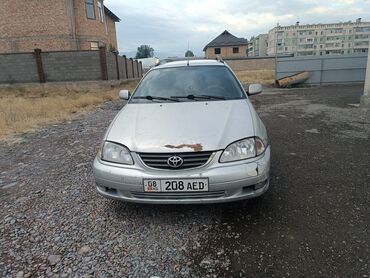 тайта камри: Toyota Avensis: 2001 г., 2 л, Механика, Дизель, Универсал