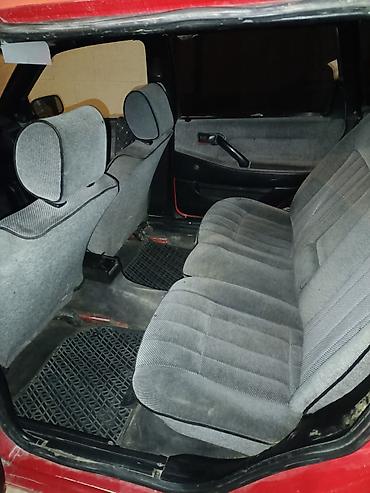 Volkswagen: Volkswagen Passat Variant: 1989 г., 1.8 л, Механика, Бензин, Универсал — 7