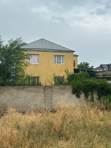 гостевой дом за городом бишкек: 170 м², 5 комнат, Утепленный, Парковка, Подвал, погреб