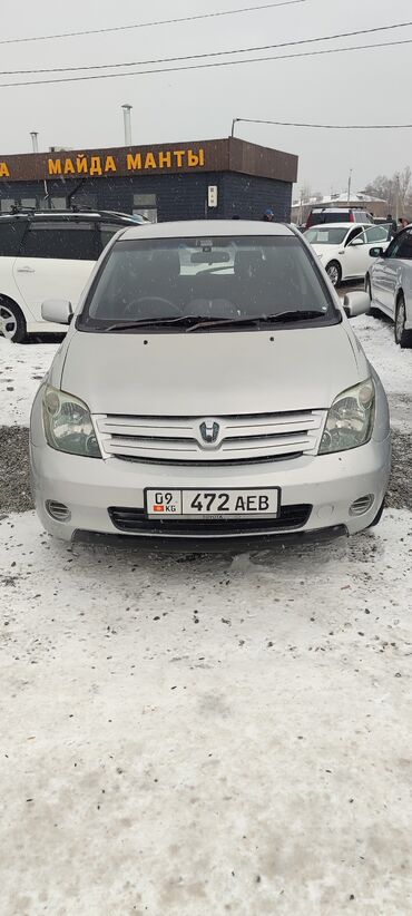 Toyota: Toyota ist: 2002 г., 1.3 л, Автомат, Бензин, Хэтчбэк