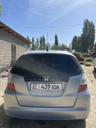 автомобиль жаз: Honda Jazz: 2010 г., 1.5 л, Автомат, Бензин, Хетчбек