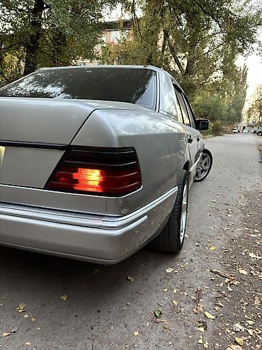 мерседес бенз с: Mercedes-Benz E-Class: 1992 г., 3.2 л, Автомат, Бензин, Седан — 7