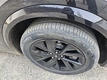 Lixiang: Lixiang L8: 2022 г., 1.5 л, Автомат, Электромобиль, Кроссовер — 4