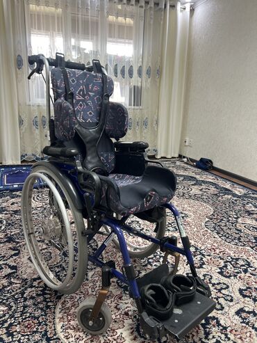 Инвалидные коляски: Продается состояние качество отличное