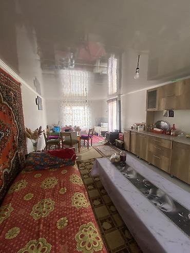 Продажа коттеджей и домов: Дом в городе Чолпон-Ата. Характеристики: - Площадь дома: 70 м² - — 5